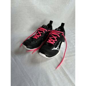 Women's Mizuno Wave Momentum 2 Volleyball Sneakers Size 8.5, Black